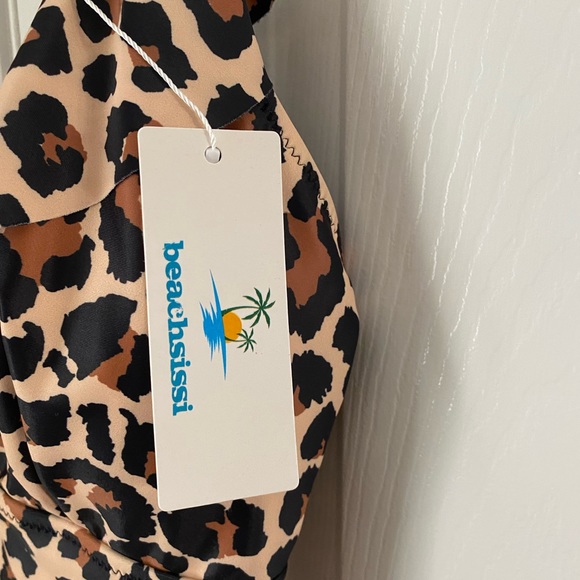 Tankini top by Beachsissi - Picture 2 of 2